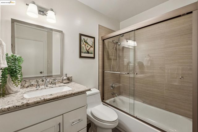 651 Oakland Ave 1E, Oakland, CA 94611