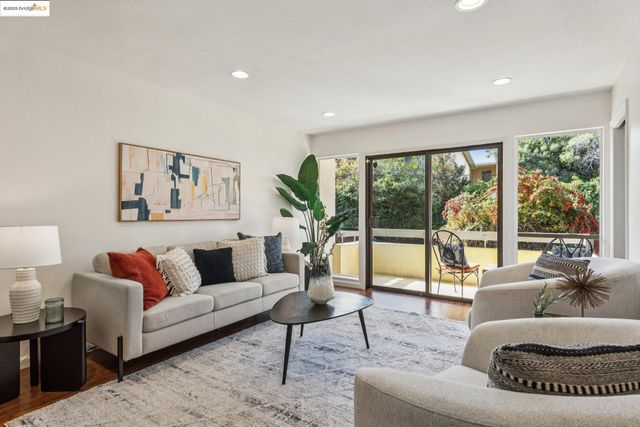 651 Oakland Ave 1E, Oakland, CA 94611