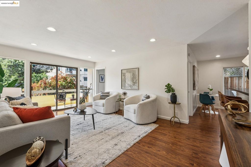 651 Oakland Ave 1E, Oakland, CA 94611