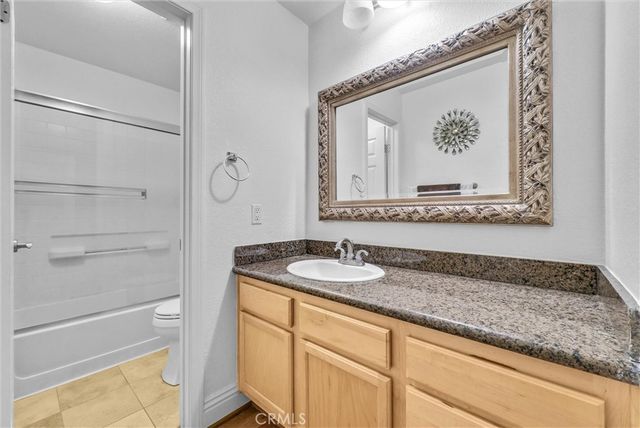 2425 Del Mar, Corona, CA 92882