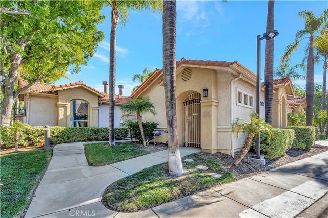 2425 Del Mar, Corona, CA 92882