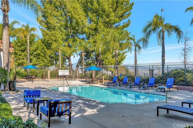 2425 Del Mar, Corona, CA 92882