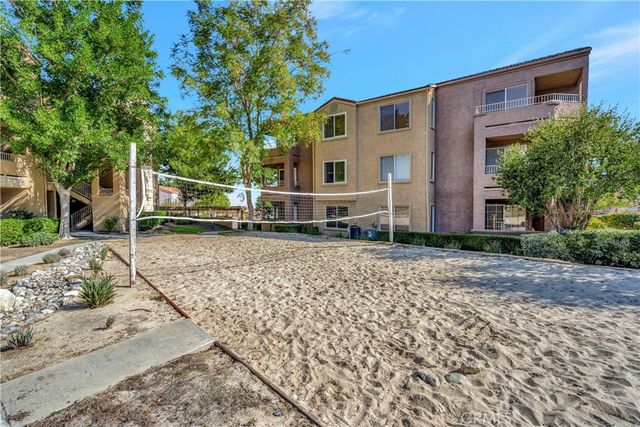 2425 Del Mar, Corona, CA 92882