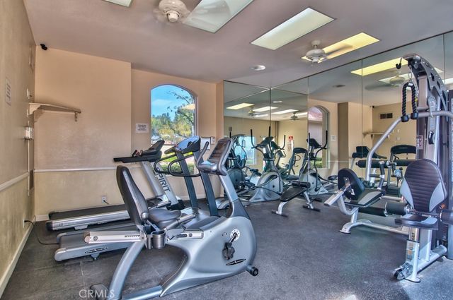 2425 Del Mar, Corona, CA 92882