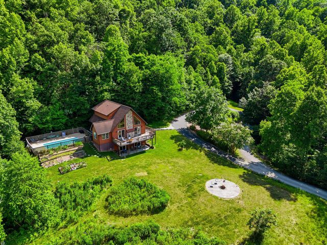 2411 QUAKER RUN RD, Banco, VA 22711