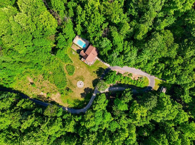 2411 QUAKER RUN RD, Banco, VA 22711