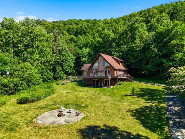 2411 QUAKER RUN RD, Banco, VA 22711
