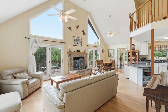 2411 QUAKER RUN RD, Banco, VA 22711