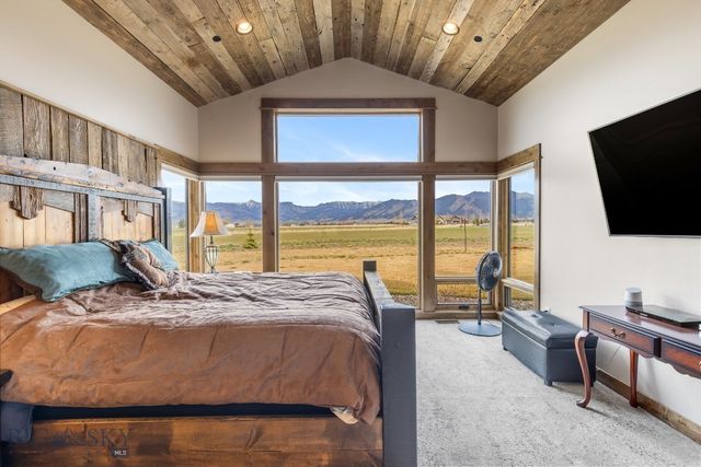 987 Spain Bridge Ranch Road, Belgrade, MT 59714