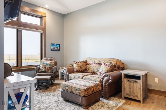 987 Spain Bridge Ranch Road, Belgrade, MT 59714