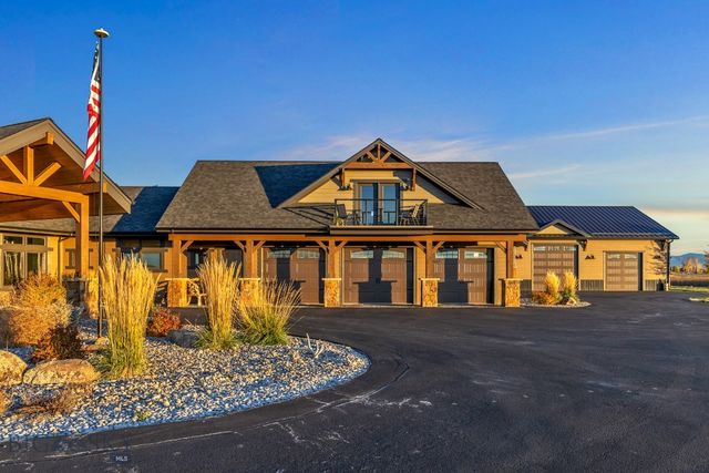 987 Spain Bridge Ranch Road, Belgrade, MT 59714