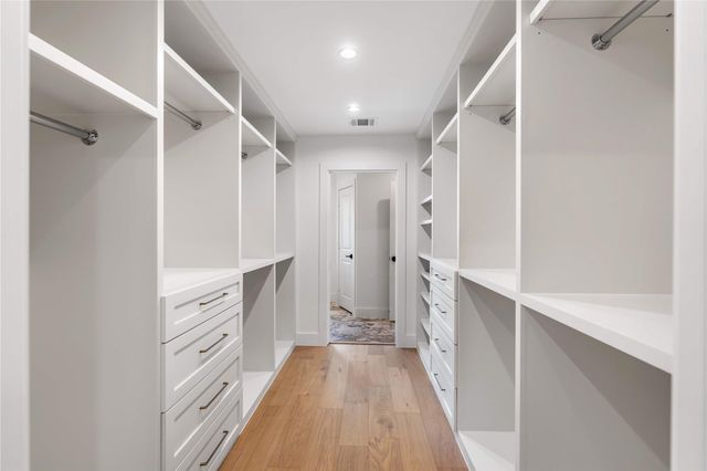 814 Azalea Street, Houston, TX 77018