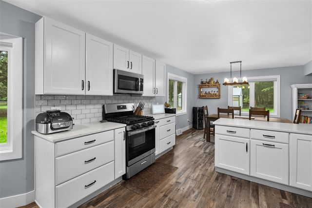12531 S Sprinkle Road, Vicksburg, MI 49097