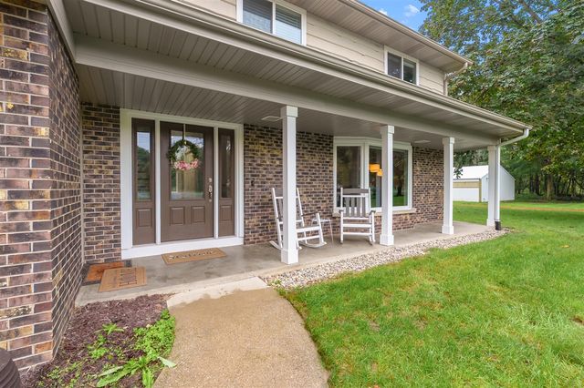 12531 S Sprinkle Road, Vicksburg, MI 49097