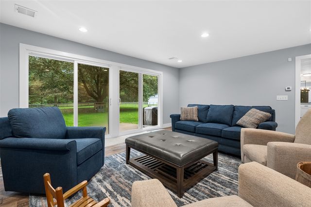 12531 S Sprinkle Road, Vicksburg, MI 49097