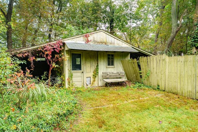 12531 S Sprinkle Road, Vicksburg, MI 49097