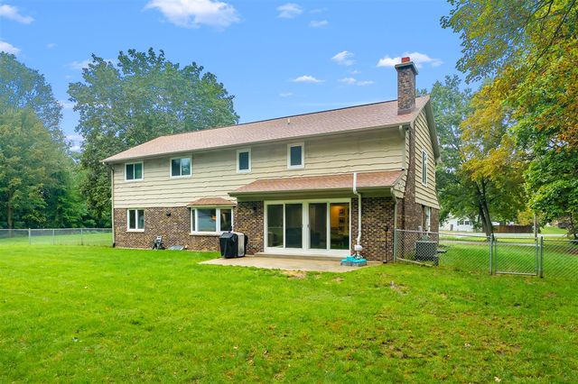 12531 S Sprinkle Road, Vicksburg, MI 49097
