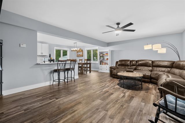 12531 S Sprinkle Road, Vicksburg, MI 49097