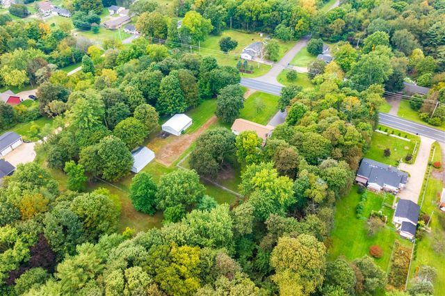 12531 S Sprinkle Road, Vicksburg, MI 49097