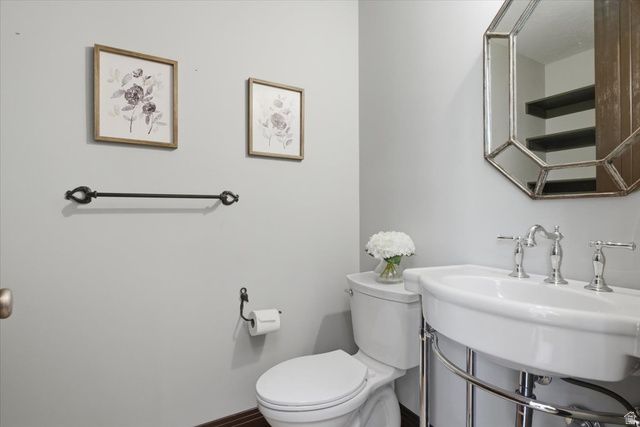 12317 S CYPRESS POINT WAY, Draper, UT 84020