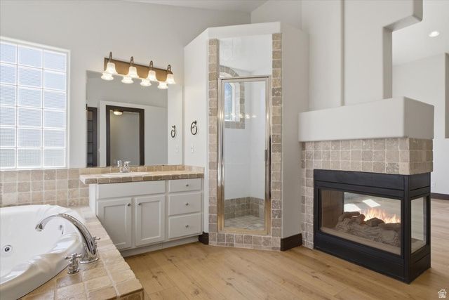 12317 S CYPRESS POINT WAY, Draper, UT 84020