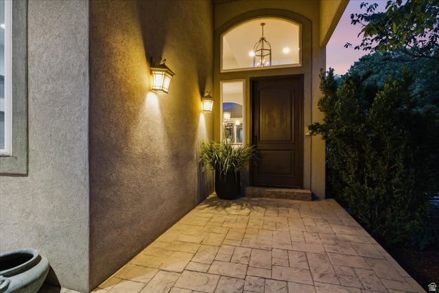 12317 S CYPRESS POINT WAY, Draper, UT 84020