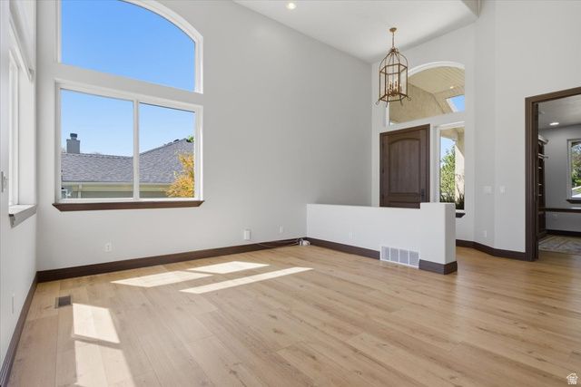 12317 S CYPRESS POINT WAY, Draper, UT 84020