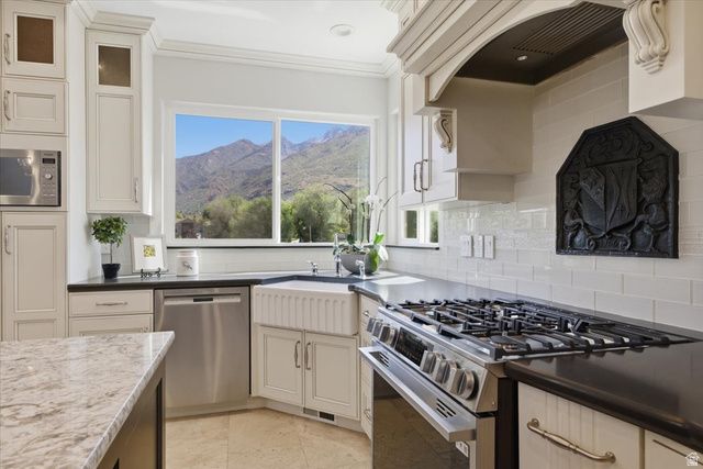 12317 S CYPRESS POINT WAY, Draper, UT 84020