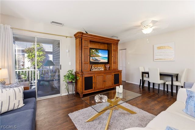 7008 Constitution BLVD 61, Fort Myers, FL 33967