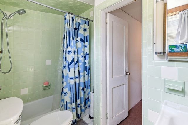 10-12 Drew Ave, Weymouth, MA 02189