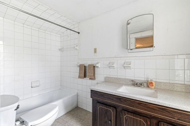 10-12 Drew Ave, Weymouth, MA 02189