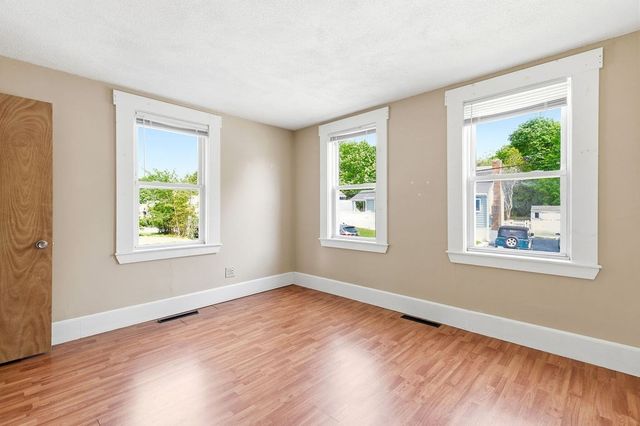 10-12 Drew Ave, Weymouth, MA 02189