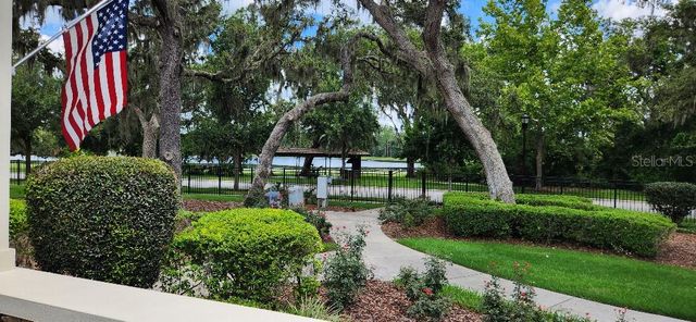 6122 WATERCOLOR DRIVE, Lithia, FL 33547