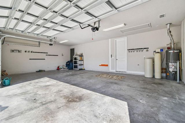 6122 WATERCOLOR DRIVE, Lithia, FL 33547