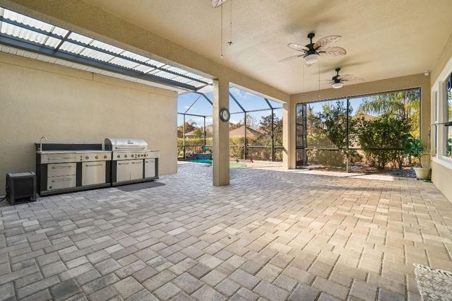 6122 WATERCOLOR DRIVE, Lithia, FL 33547