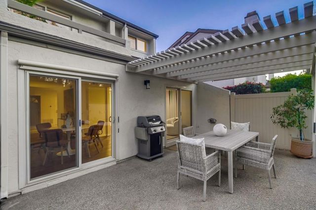 5664 Menorca Drive, San Diego, CA 92124