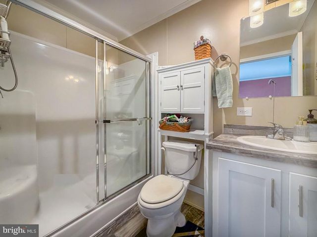 1119 ANDERS DR, Morrisville, PA 19067