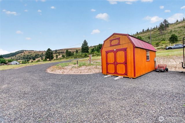 1541 Bettas Road, Cle Elum, WA 98922