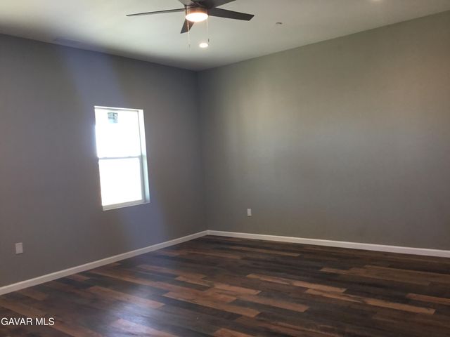 6658 W Avenue A Avenue, Lancaster, CA 93536