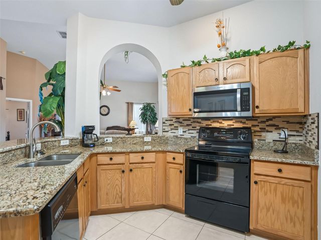 17243 SE 116TH COURT ROAD, Summerfield, FL 34491