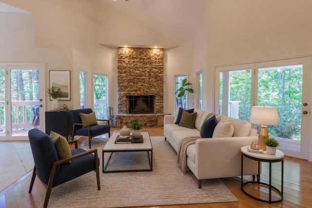 1558 Powder Springs Circle, Flintstone, GA 30725