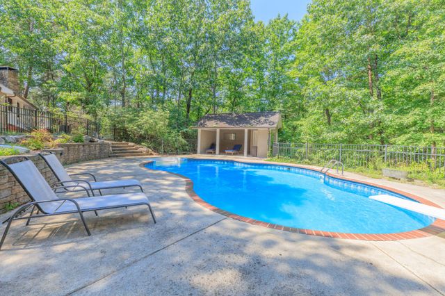 1558 Powder Springs Circle, Flintstone, GA 30725