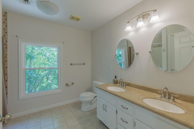 1558 Powder Springs Circle, Flintstone, GA 30725