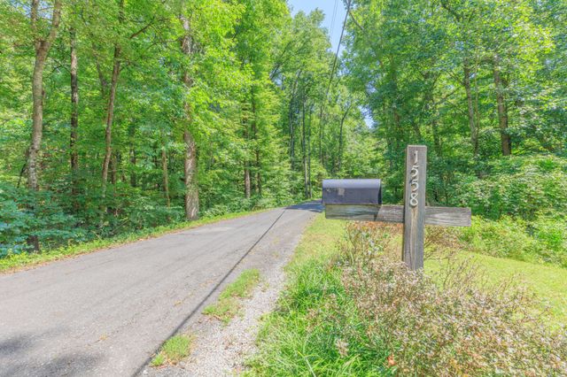 1558 Powder Springs Circle, Flintstone, GA 30725