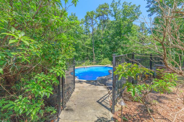 1558 Powder Springs Circle, Flintstone, GA 30725