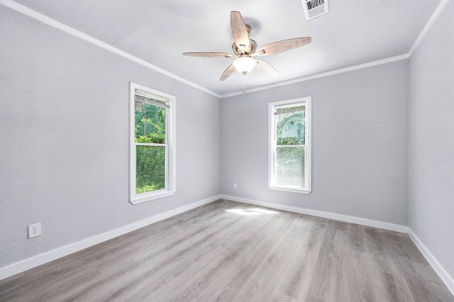 810 Clinton Park Street, Houston, TX 77029
