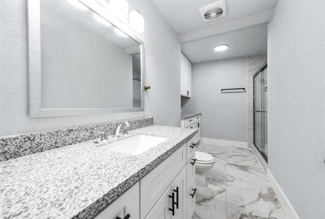 810 Clinton Park Street, Houston, TX 77029