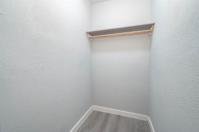 810 Clinton Park Street, Houston, TX 77029