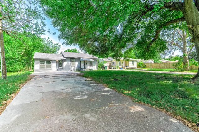 810 Clinton Park Street, Houston, TX 77029