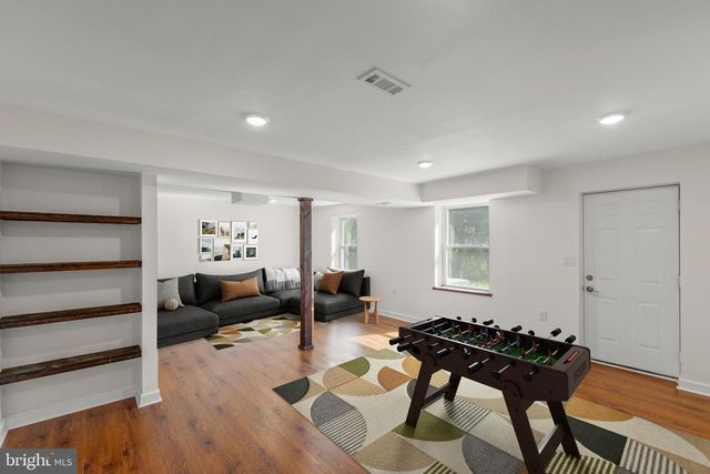 405 SPRING HOLLOW RD, Woodstock, VA 22664